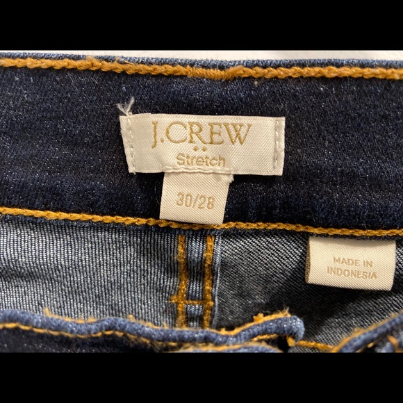 J Crew Dark Wash Mid Rise skinny - Picture 5 of 6